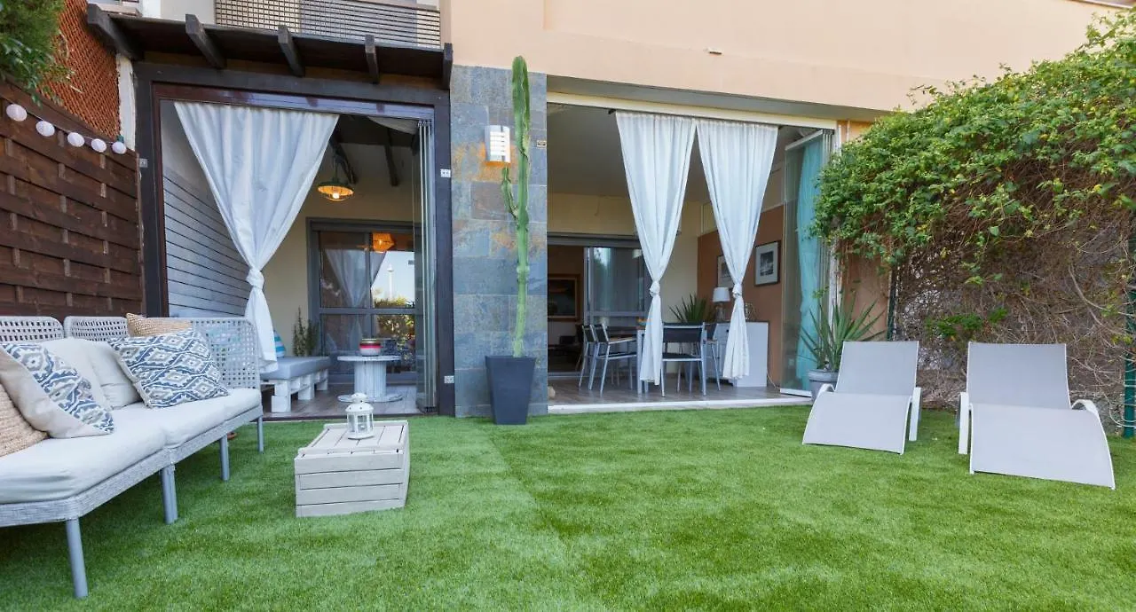 Apartamento Oasis del Toyo Retamar  0*, Retamar (Almeria) España